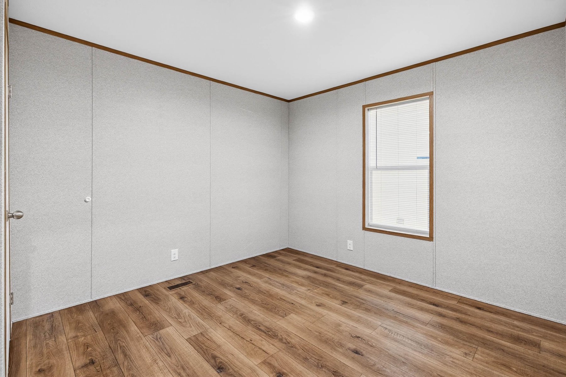 Customizable mobile home in 