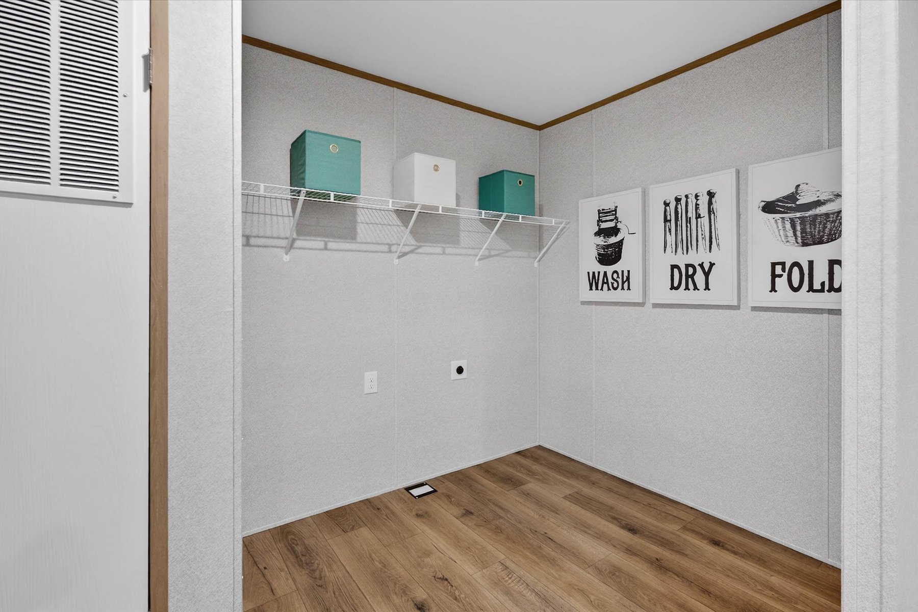Energy efficient land-home package in 