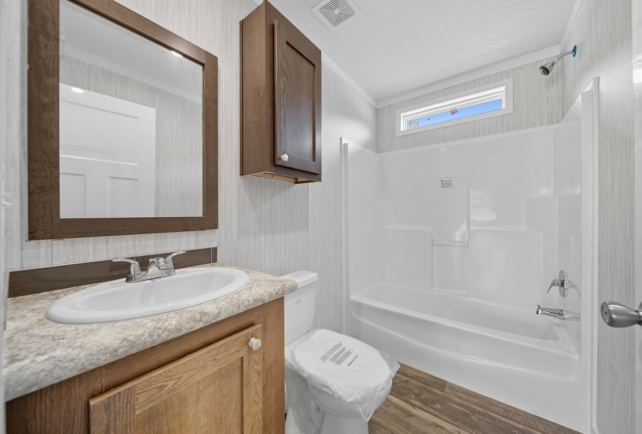 HUD-approved mobile home with financing in 