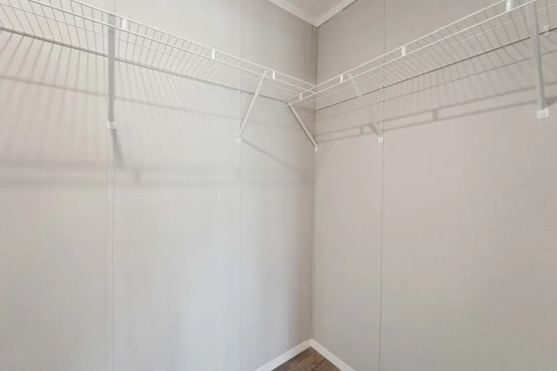 Modern off-grid home in 