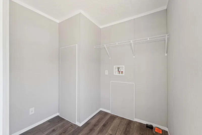 Factory direct manufactured home in 