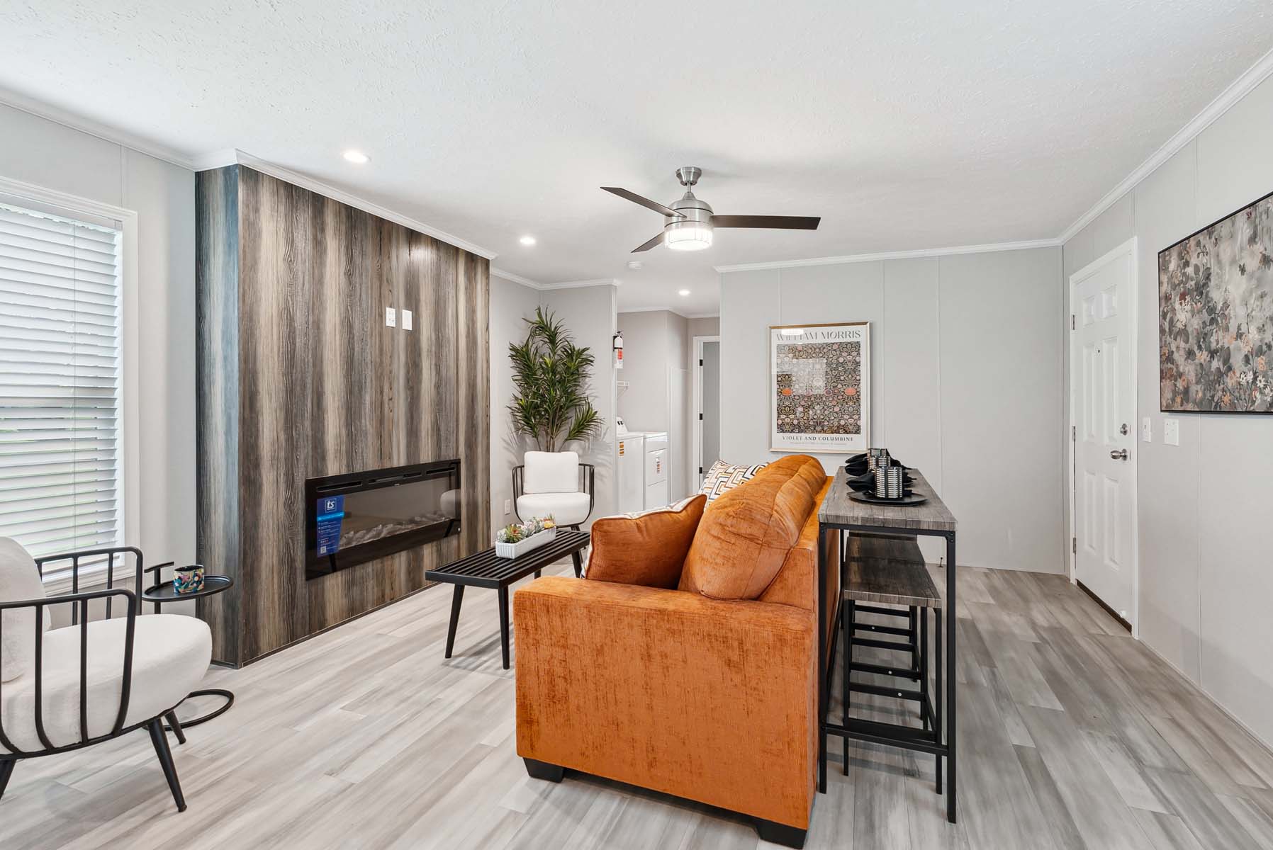 Customizable modular home in 