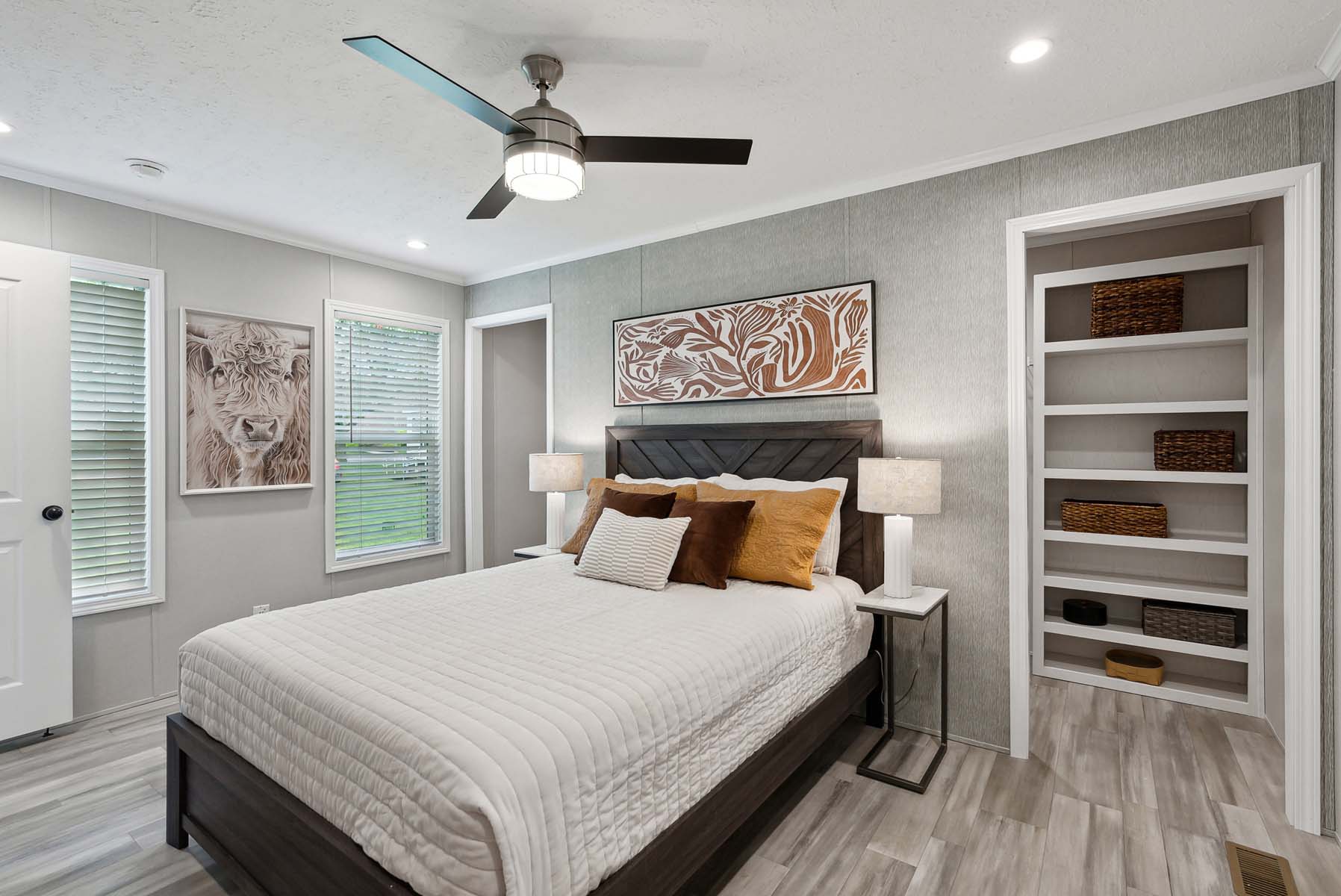Move-in ready off-grid home in 