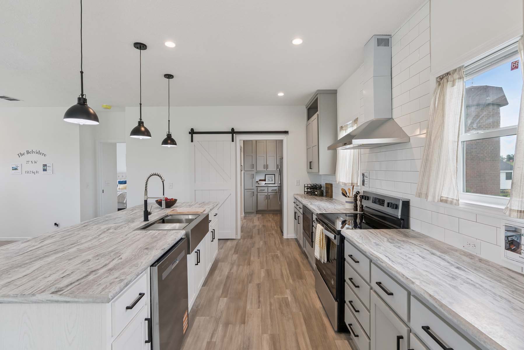 HUD-approved mobile home with financing in 