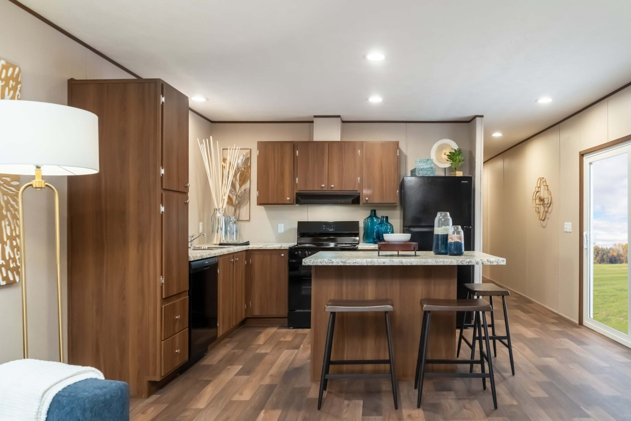 Customizable mobile home with financing in 