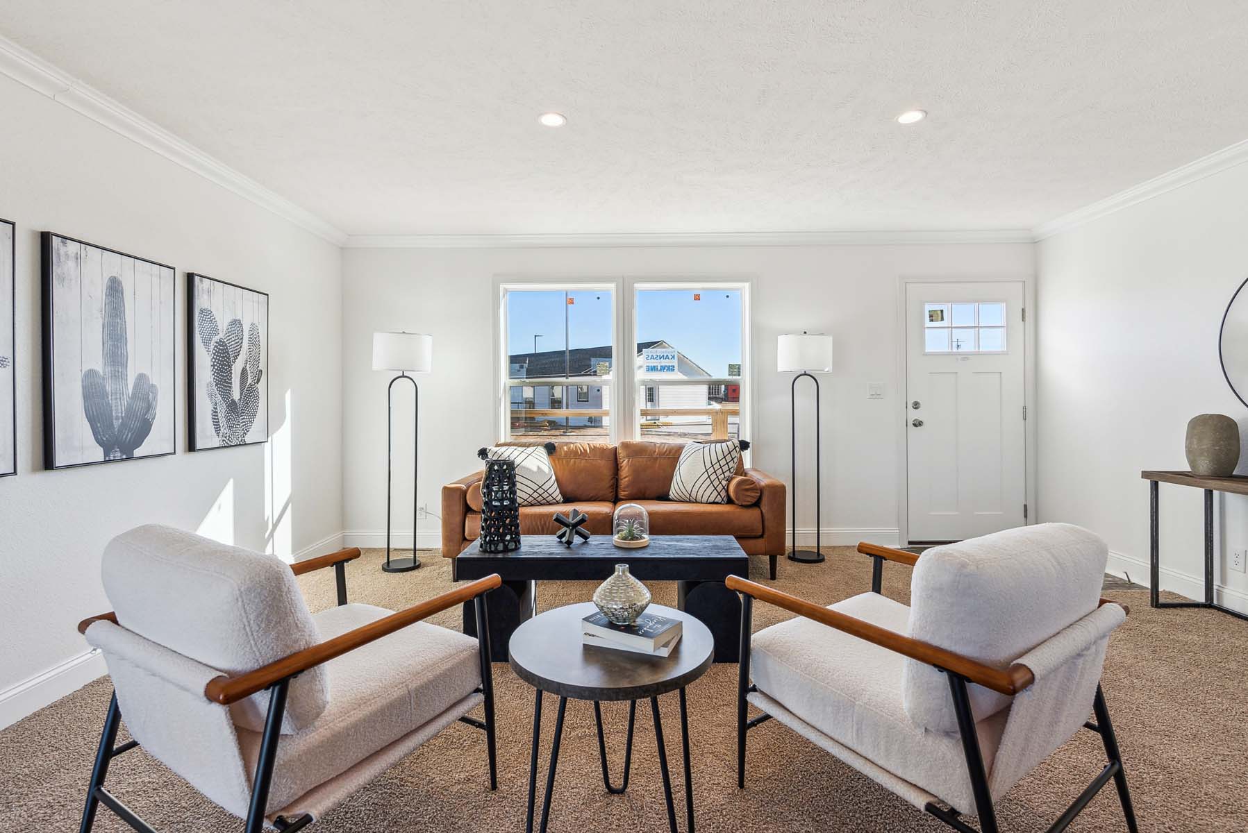 Factory direct off-grid home in 