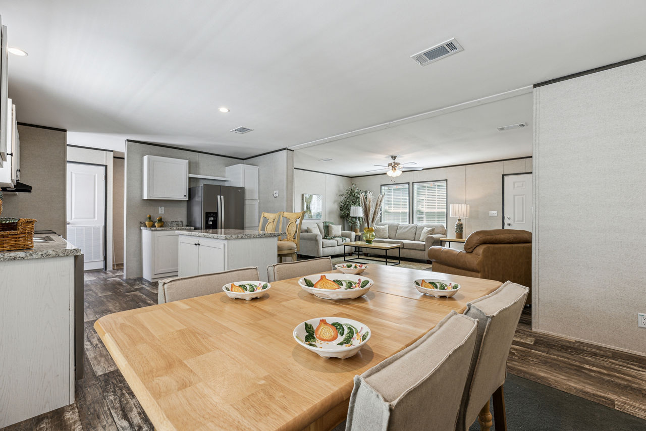 Move-in ready mobile home in 