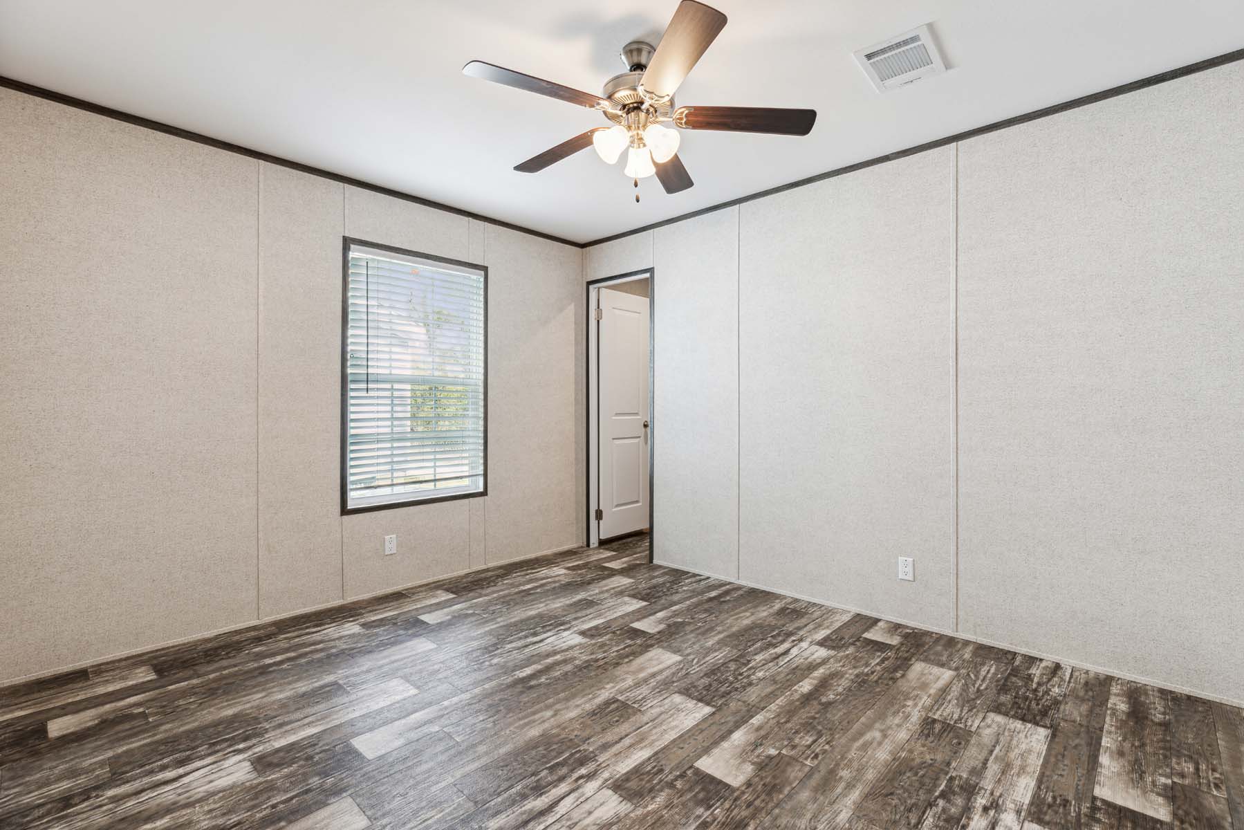 Family sized prefab home in 