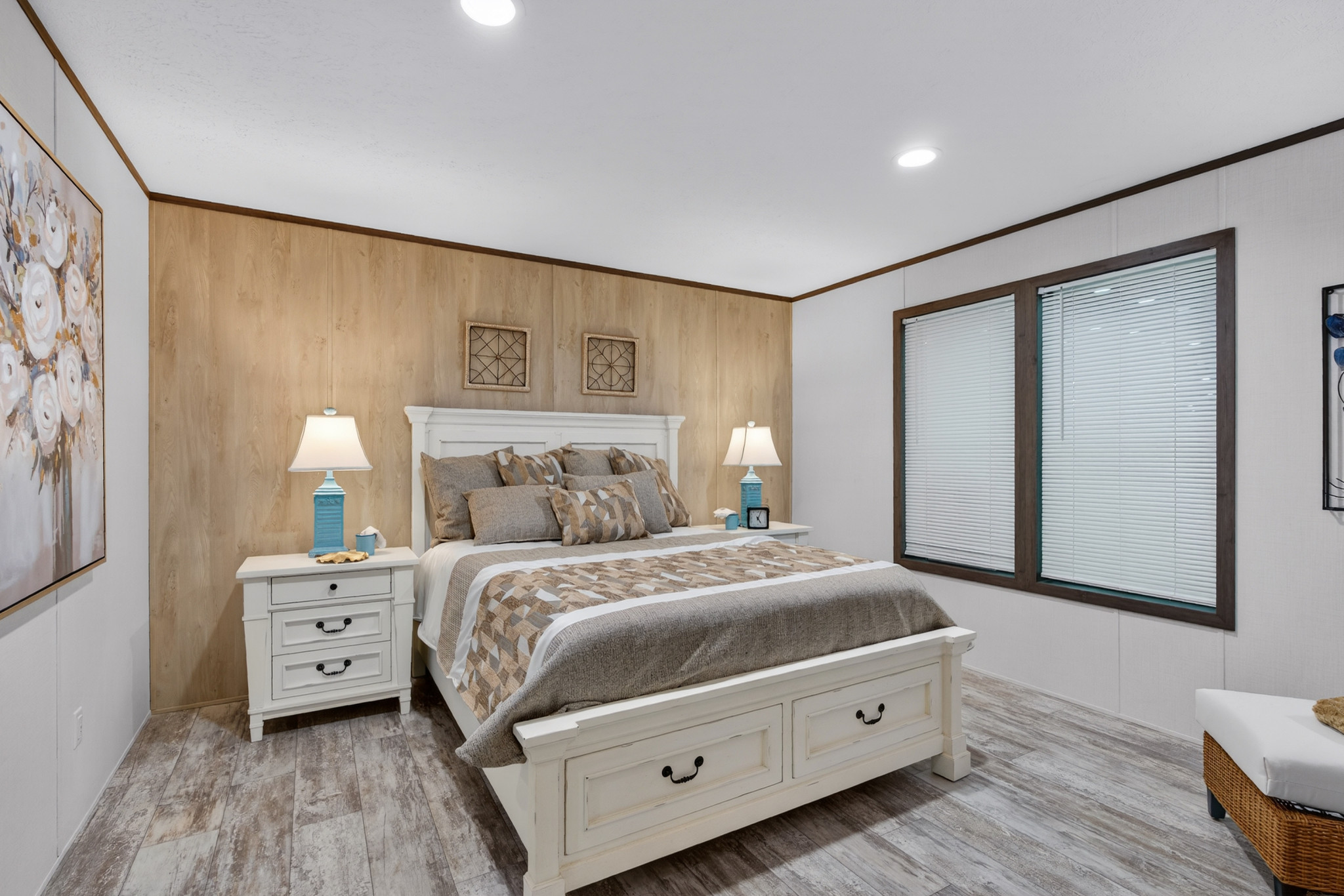 Farmhouse tiny home in 