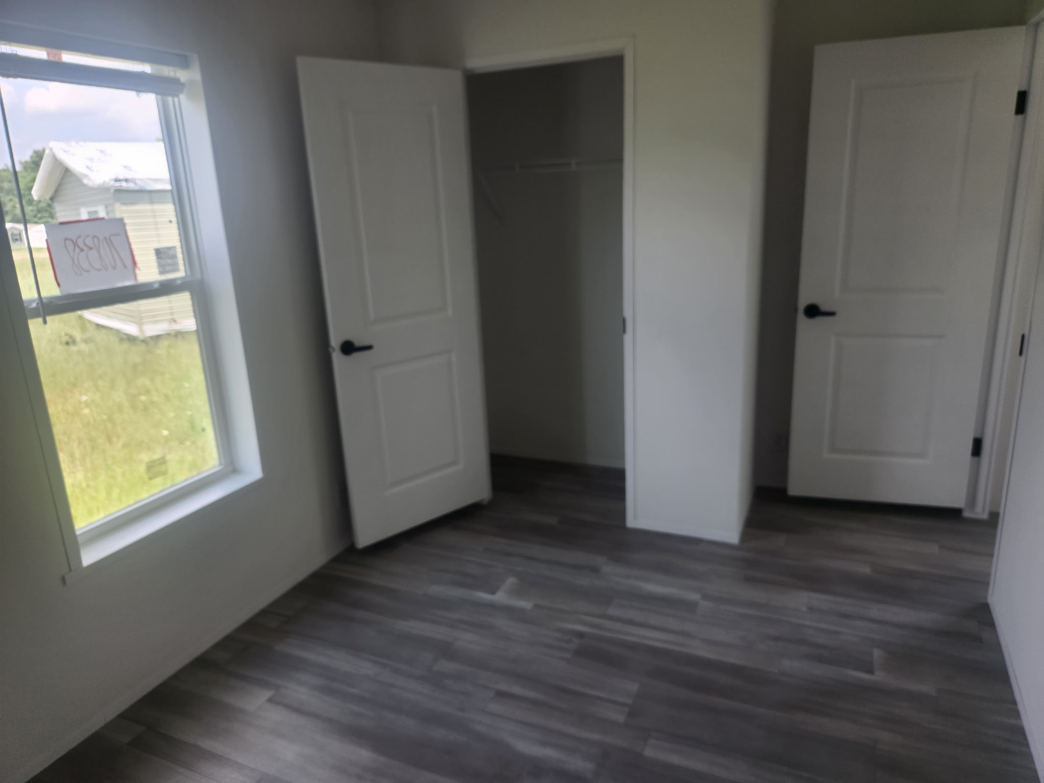 Move-in ready prefab home in 