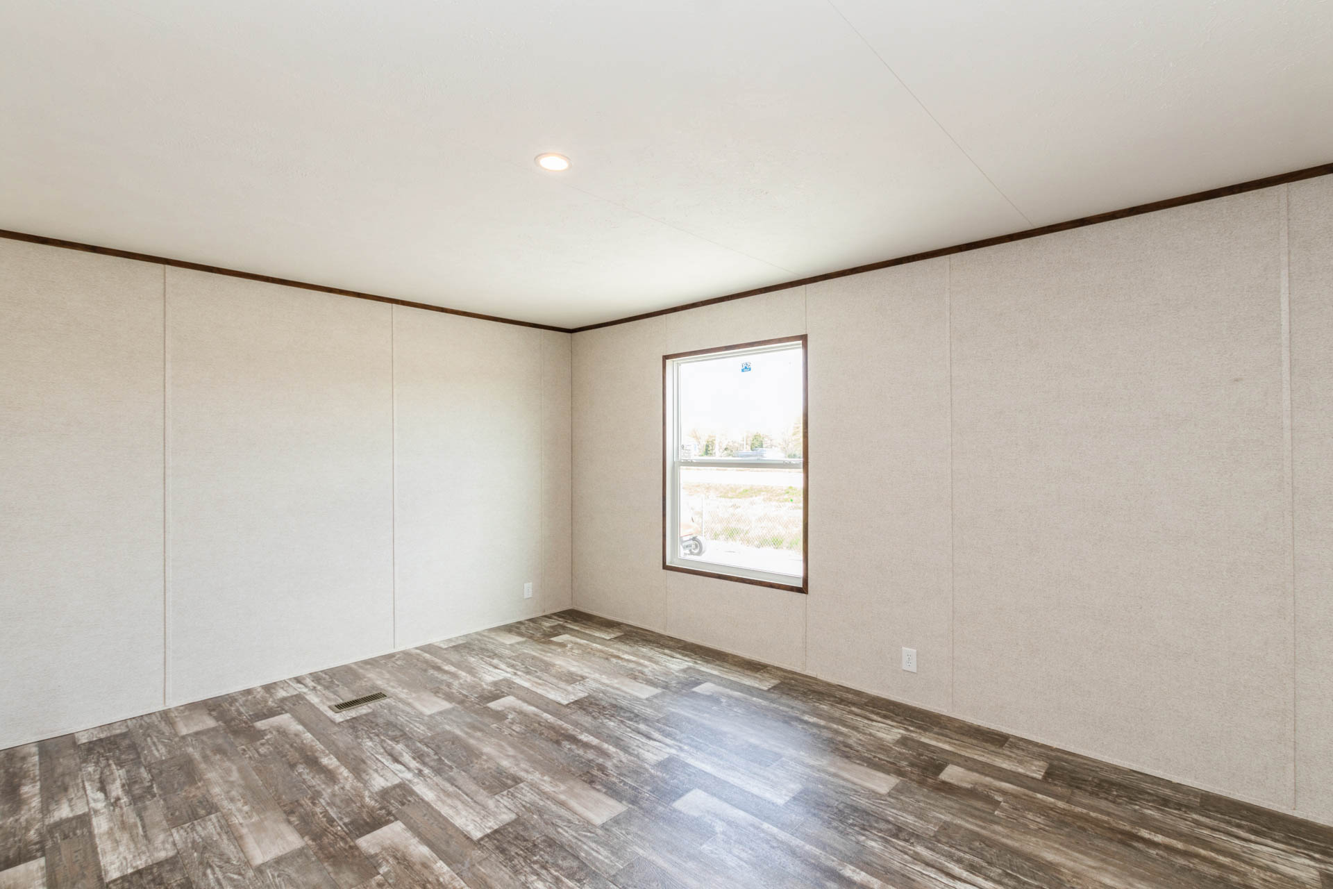 Customizable land-home package in 