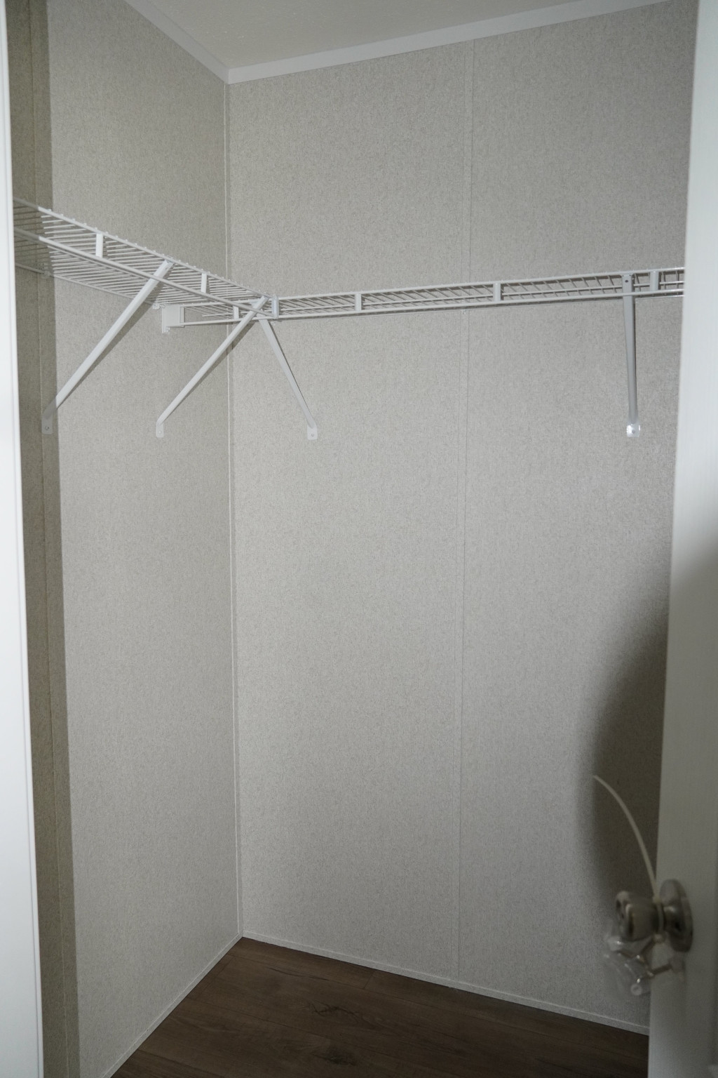 HUD-approved mobile home with financing in 