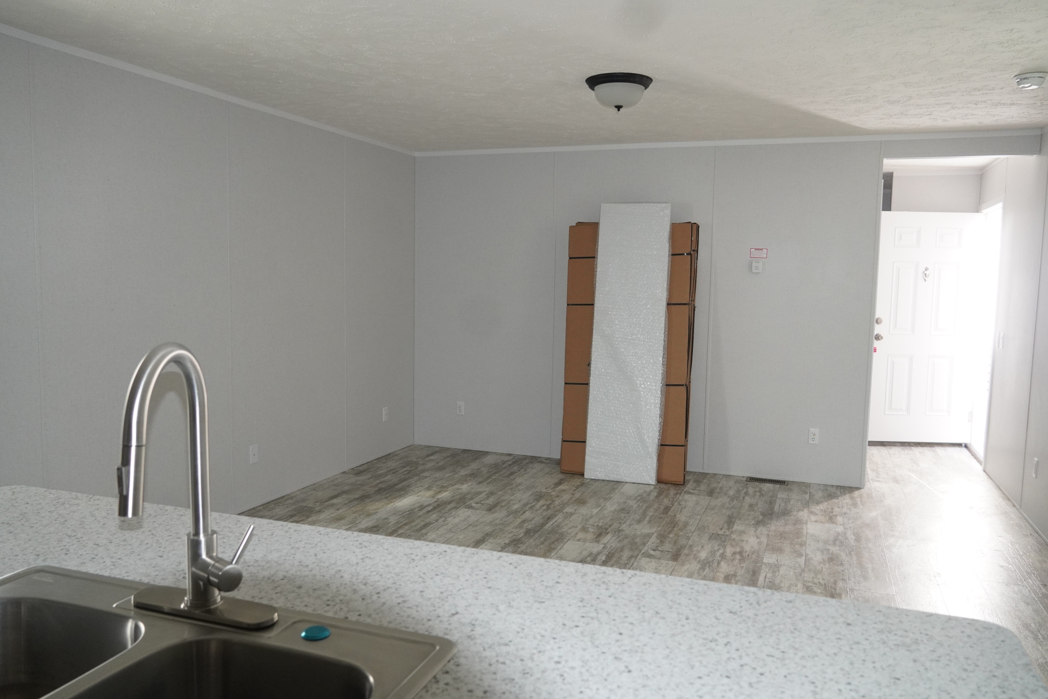 Factory direct mobile home in 