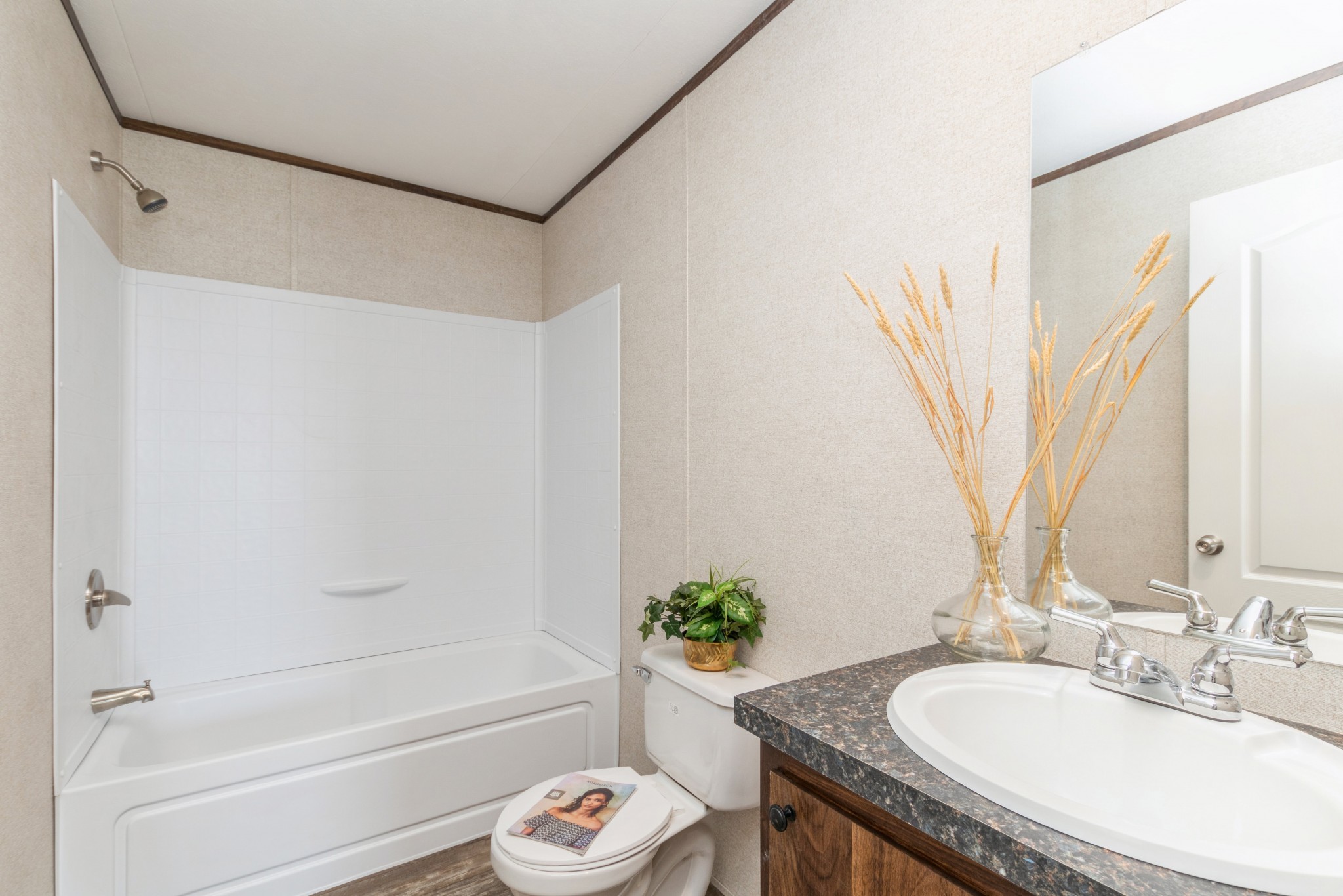 Move-in ready prefab home in 