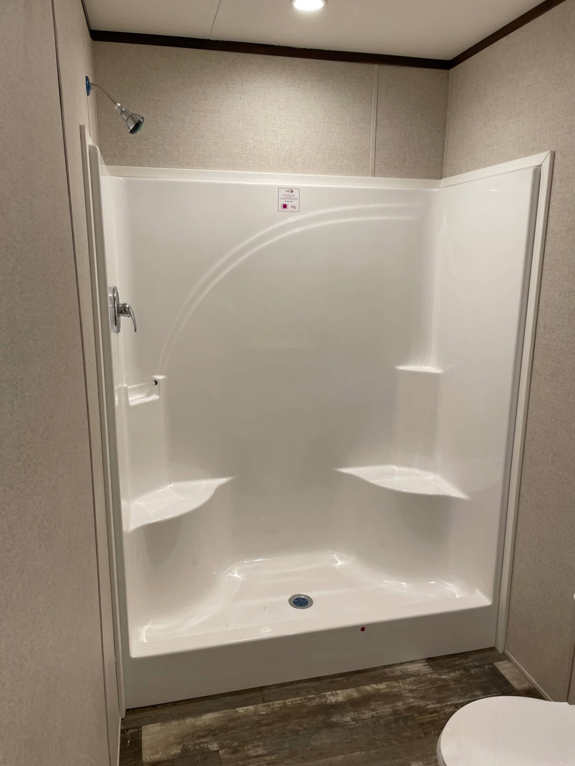 Farmhouse prefab home in 