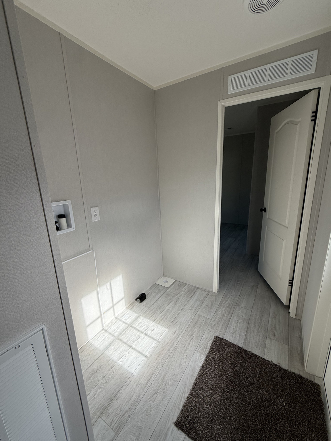 Factory direct tiny home in 