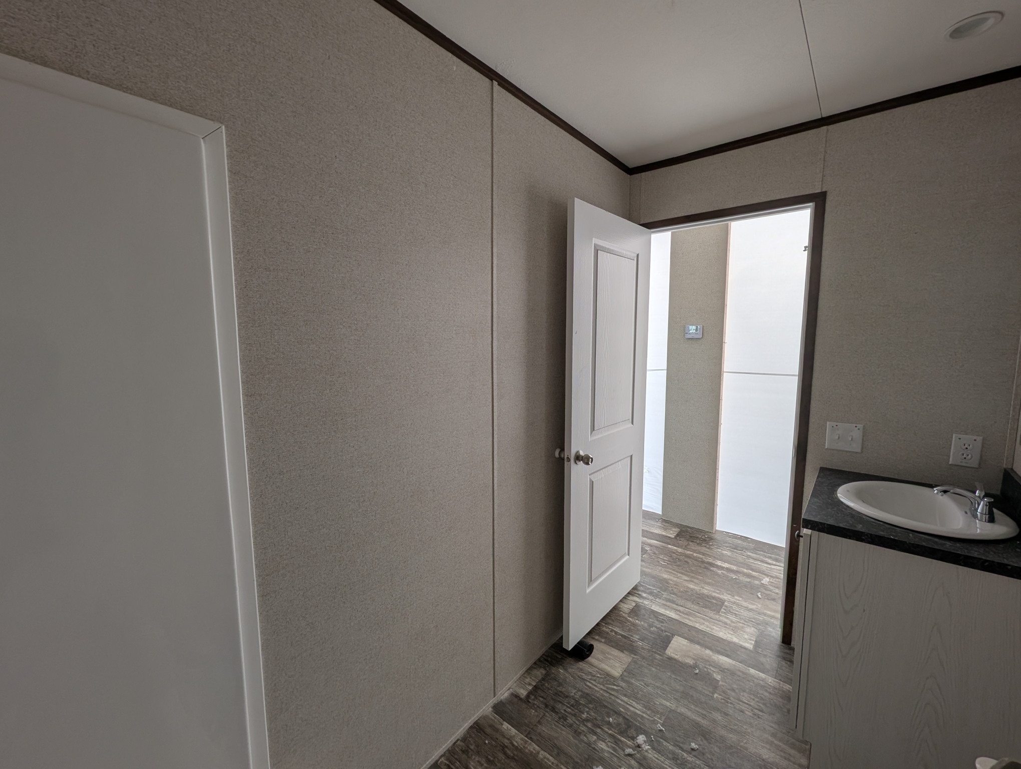 Modern single wide home in 