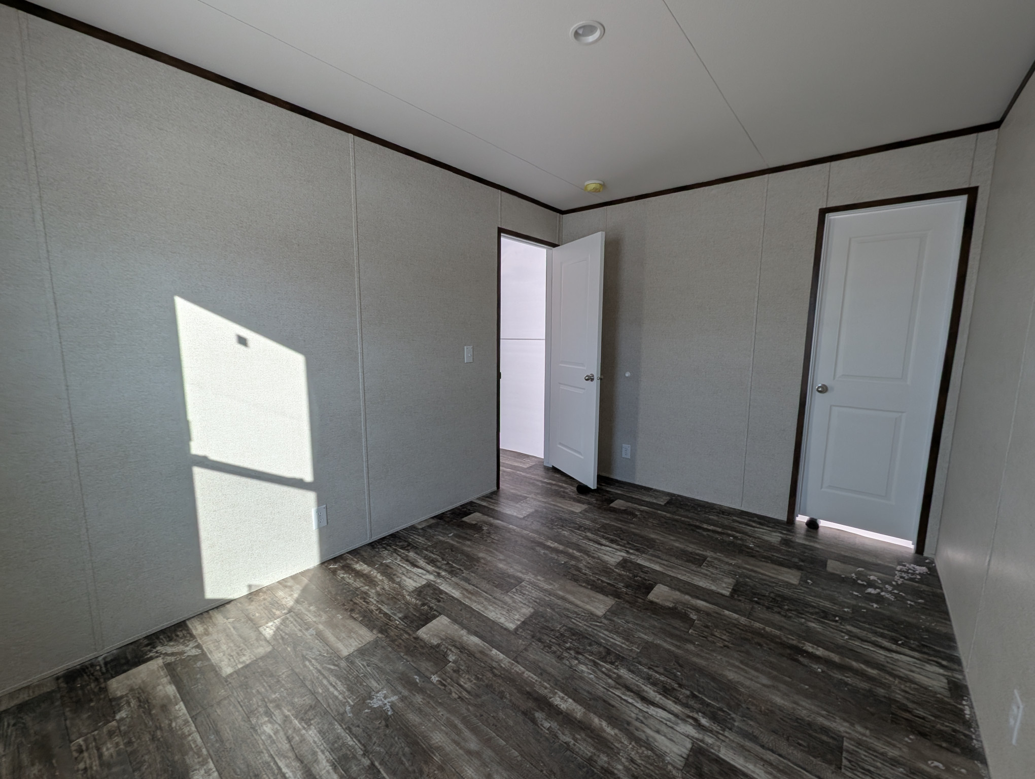 Move-in ready off-grid home in 