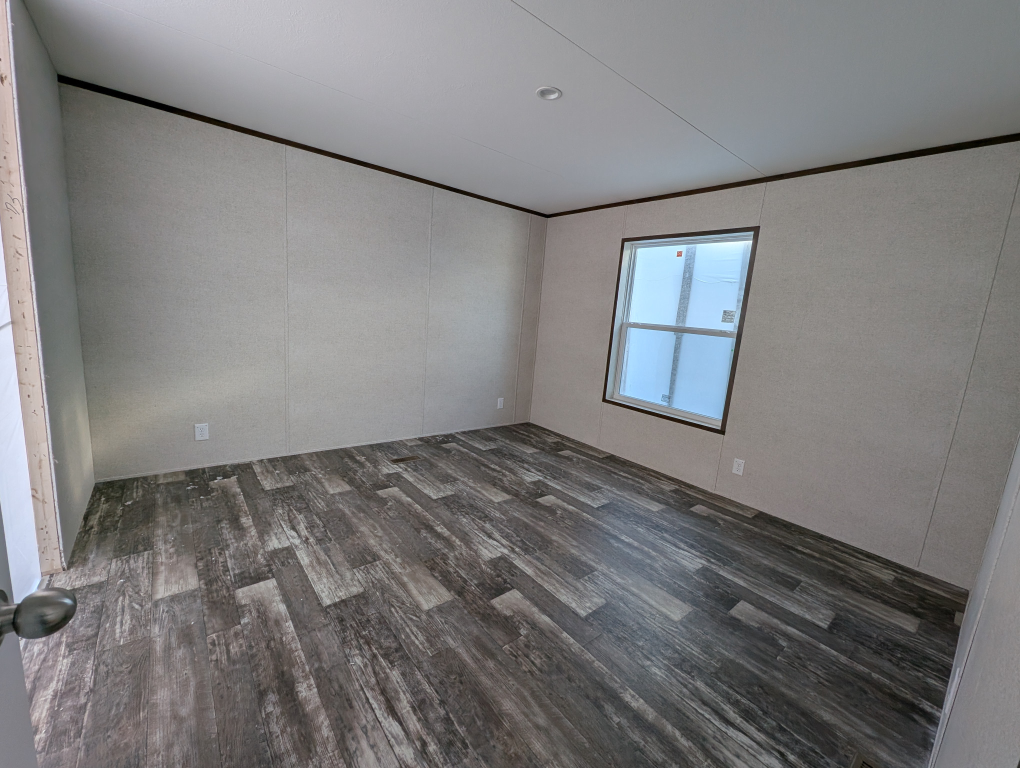 Modern mobile home with financing in 