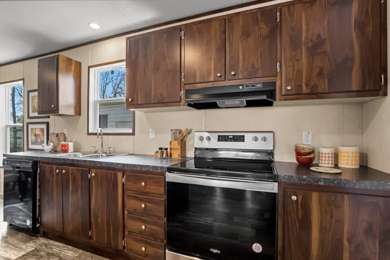 3-bedroom mobile home in