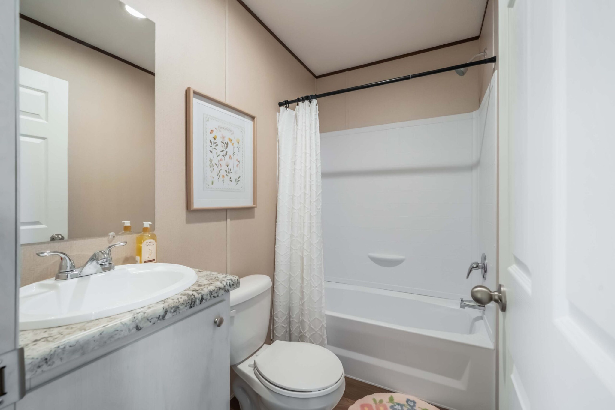 Customizable modular home in 
