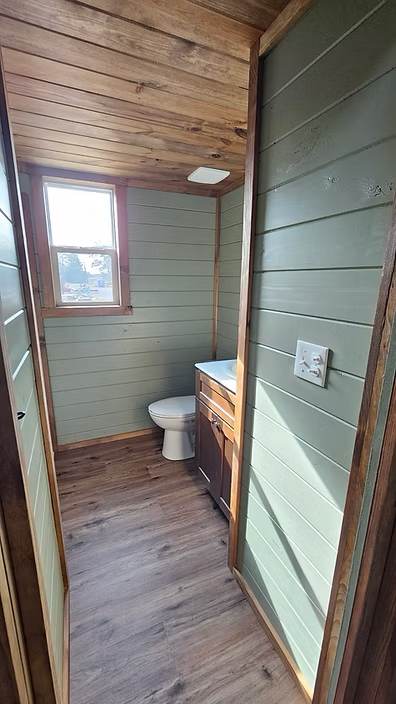 Customizable tiny home in 